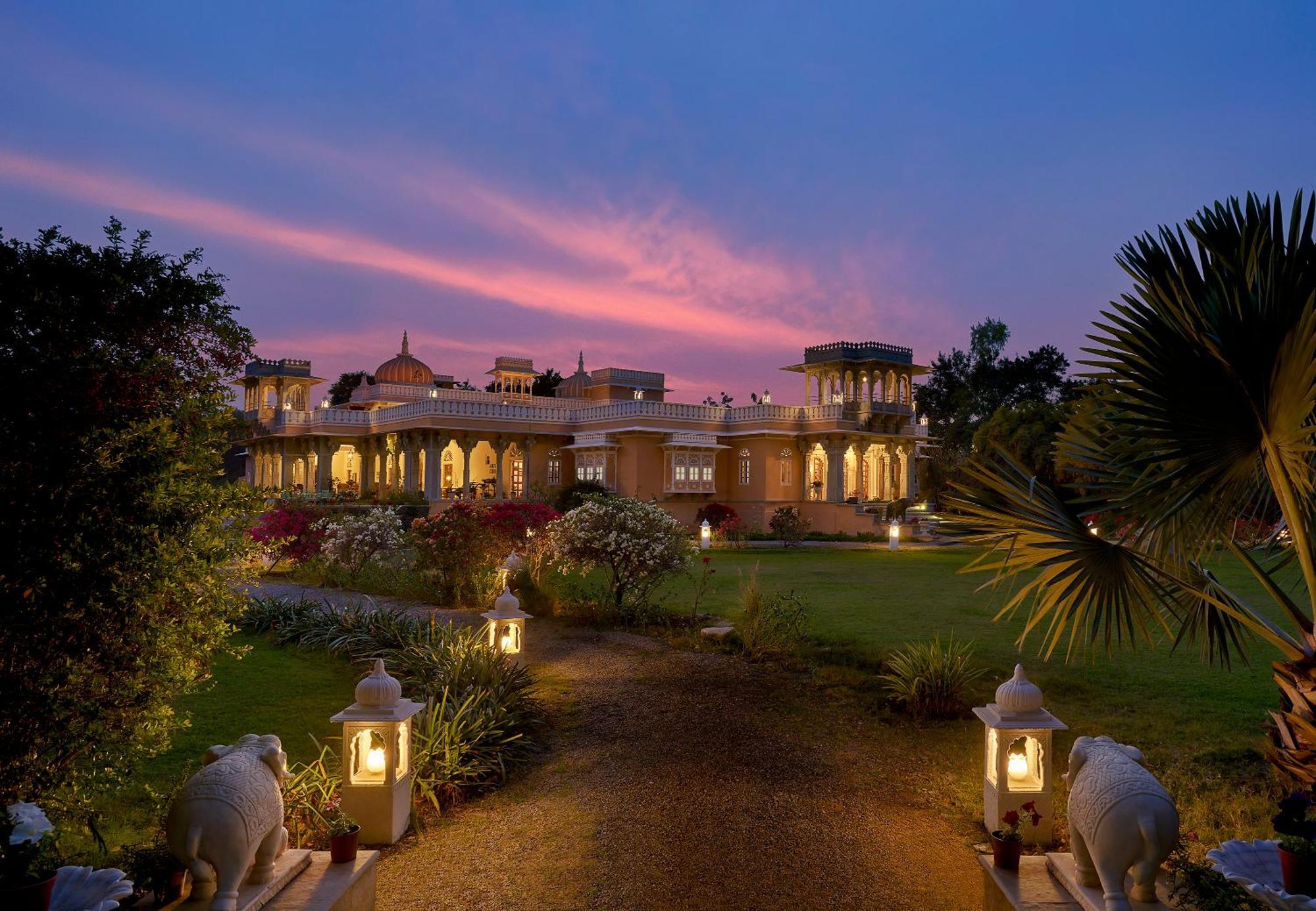 Dev Shree Deogarh Hotel Devgarh  ภายนอก รูปภาพ