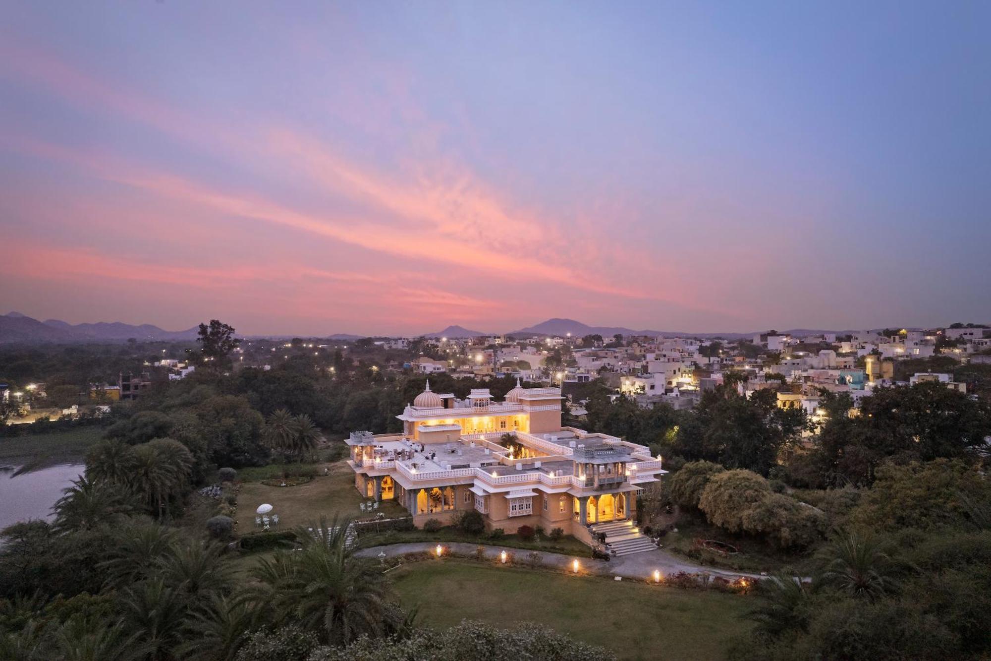 Dev Shree Deogarh Hotel Devgarh  ภายนอก รูปภาพ